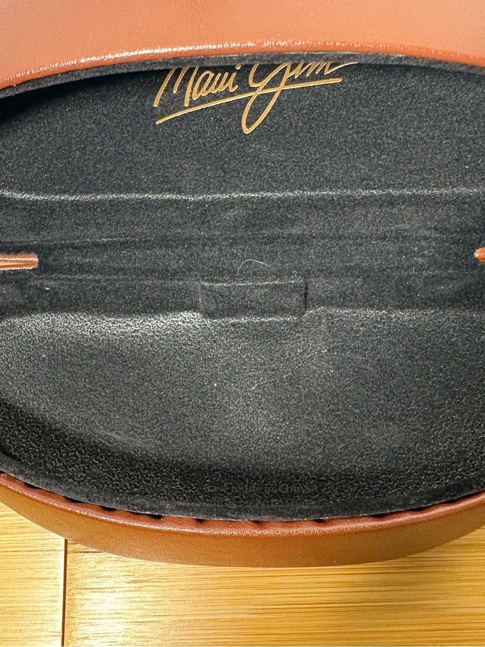 Maui Jim Brown Sunglasses Hard Case